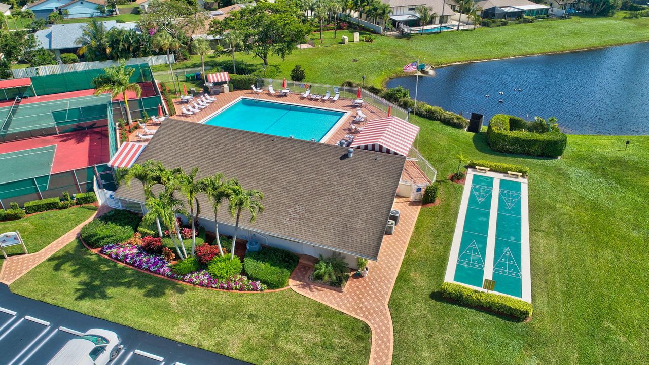 待售: $499,900 (2 贝兹, 2 浴室, 1193 平方英尺)