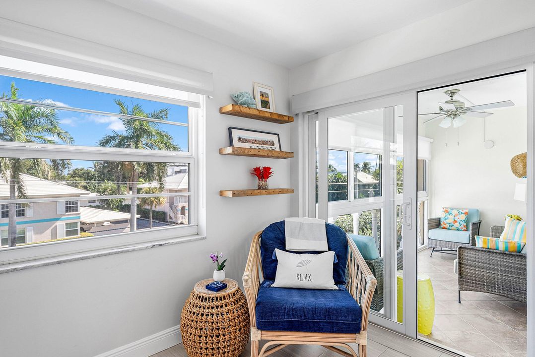 Active With Contract: $779,000 (2 beds, 2 baths, 1247 Square Feet)