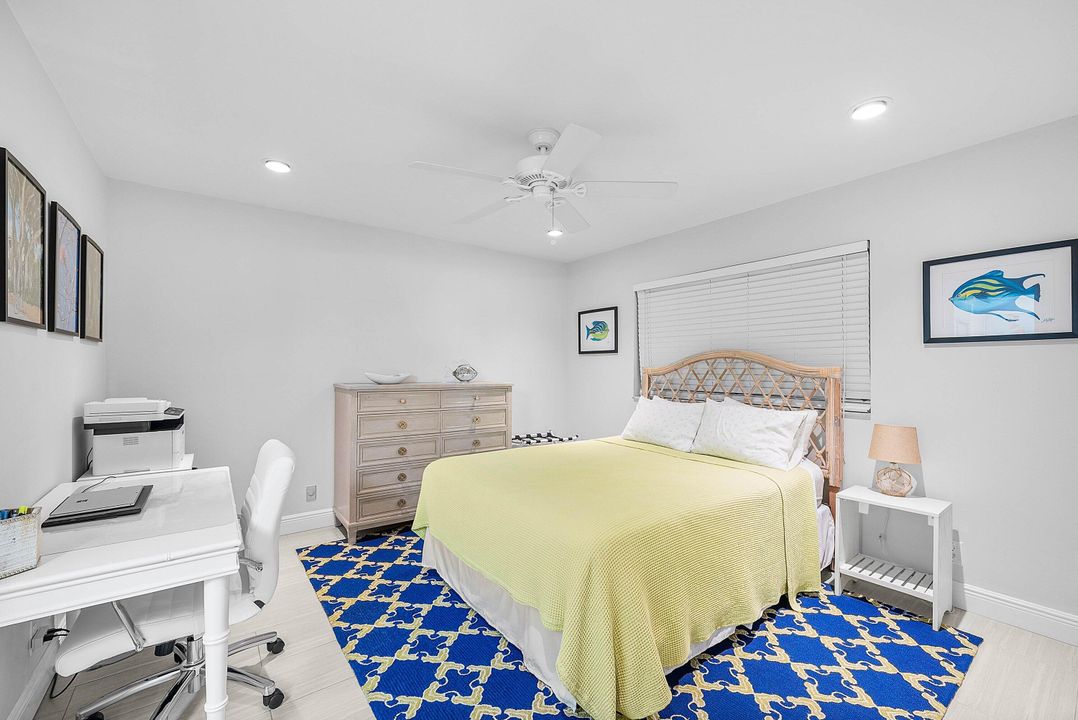 Active With Contract: $779,000 (2 beds, 2 baths, 1247 Square Feet)