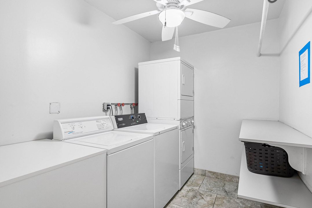 Active With Contract: $779,000 (2 beds, 2 baths, 1247 Square Feet)
