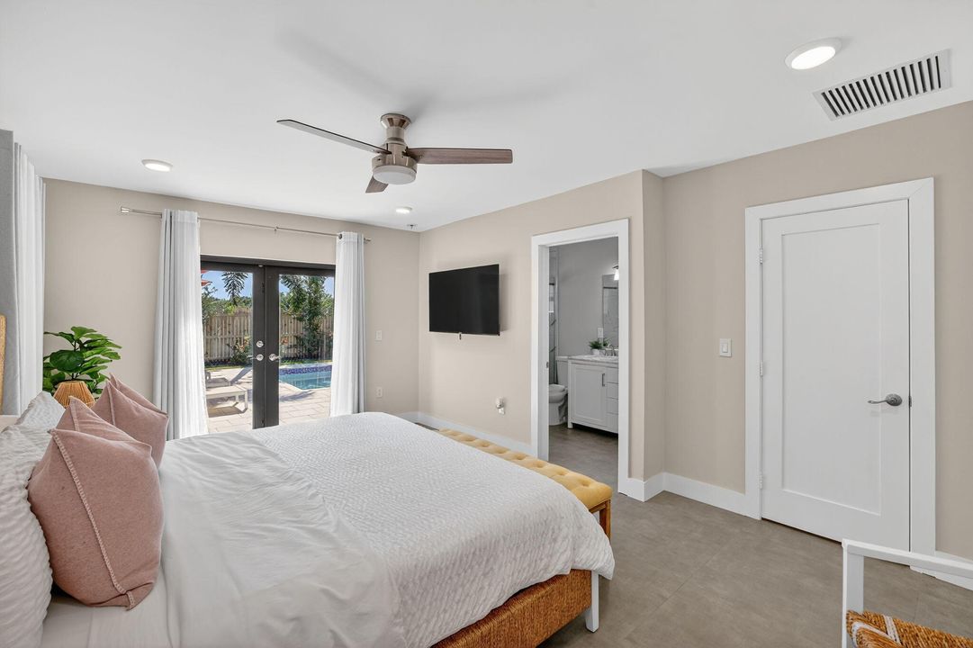 For Sale: $1,395,000 (4 beds, 3 baths, 1764 Square Feet)