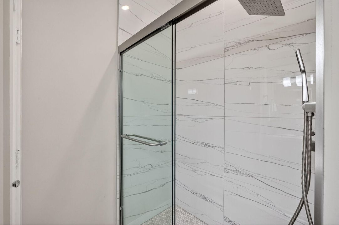 For Sale: $1,395,000 (4 beds, 3 baths, 1764 Square Feet)