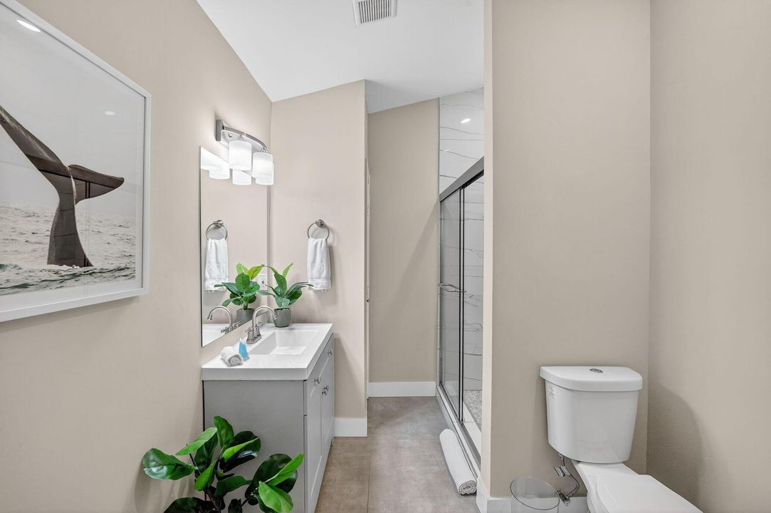 For Sale: $1,395,000 (4 beds, 3 baths, 1764 Square Feet)