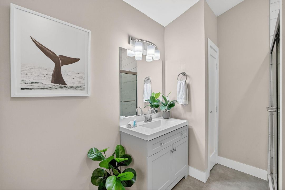 For Sale: $1,395,000 (4 beds, 3 baths, 1764 Square Feet)