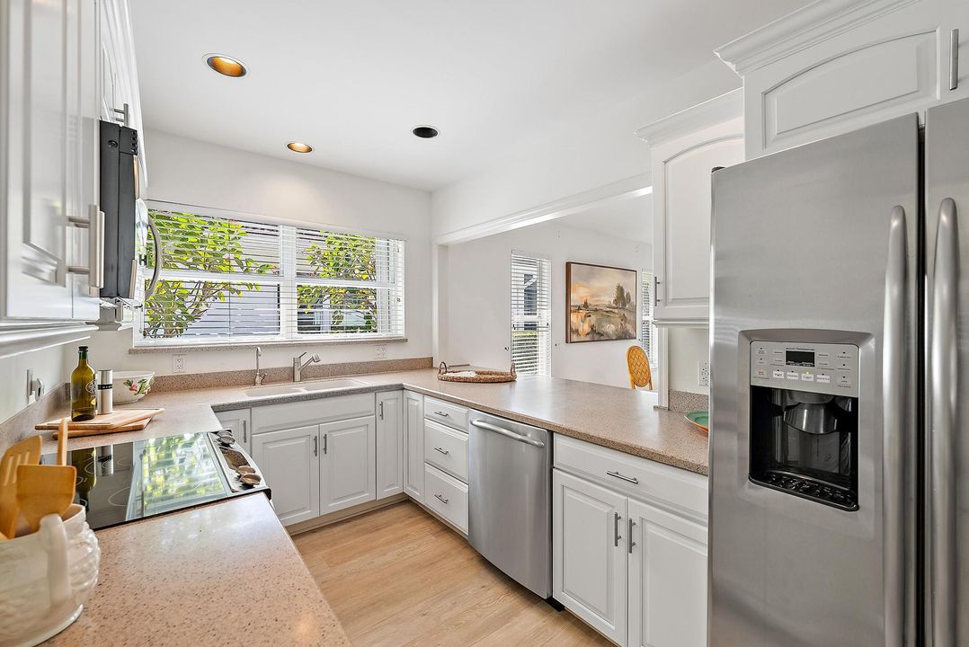 For Sale: $865,000 (3 beds, 3 baths, 2229 Square Feet)