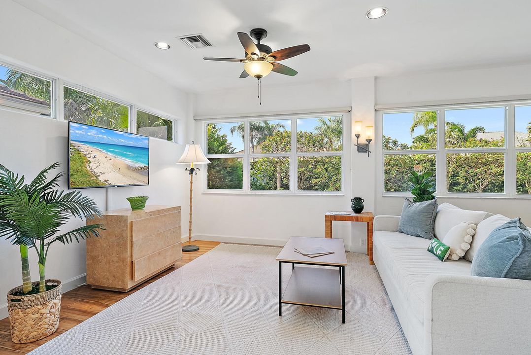 For Sale: $865,000 (3 beds, 3 baths, 2229 Square Feet)