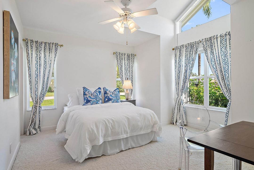 For Sale: $865,000 (3 beds, 3 baths, 2229 Square Feet)