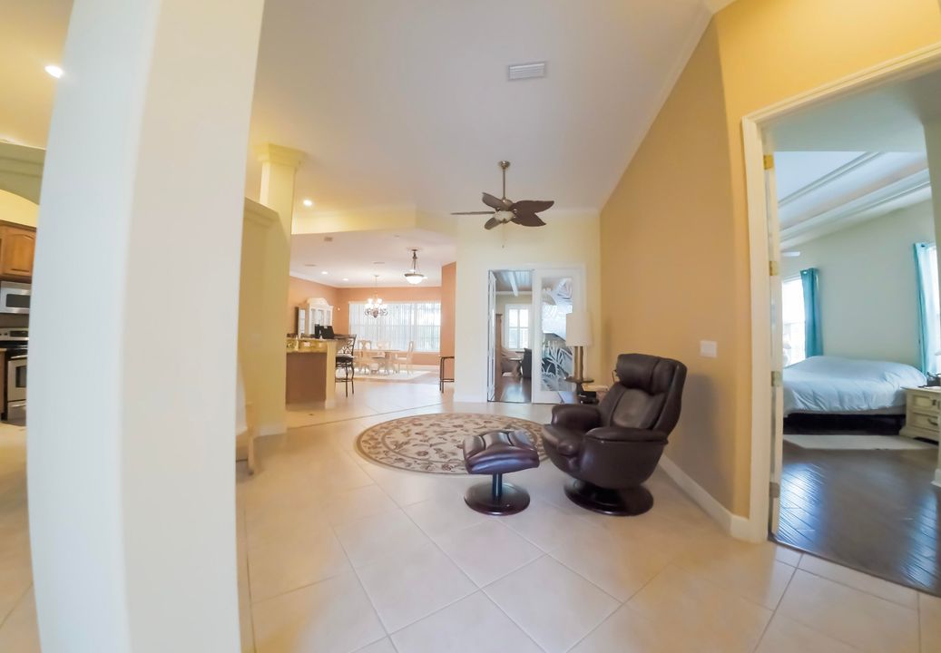 For Sale: $800,000 (3 beds, 3 baths, 2763 Square Feet)