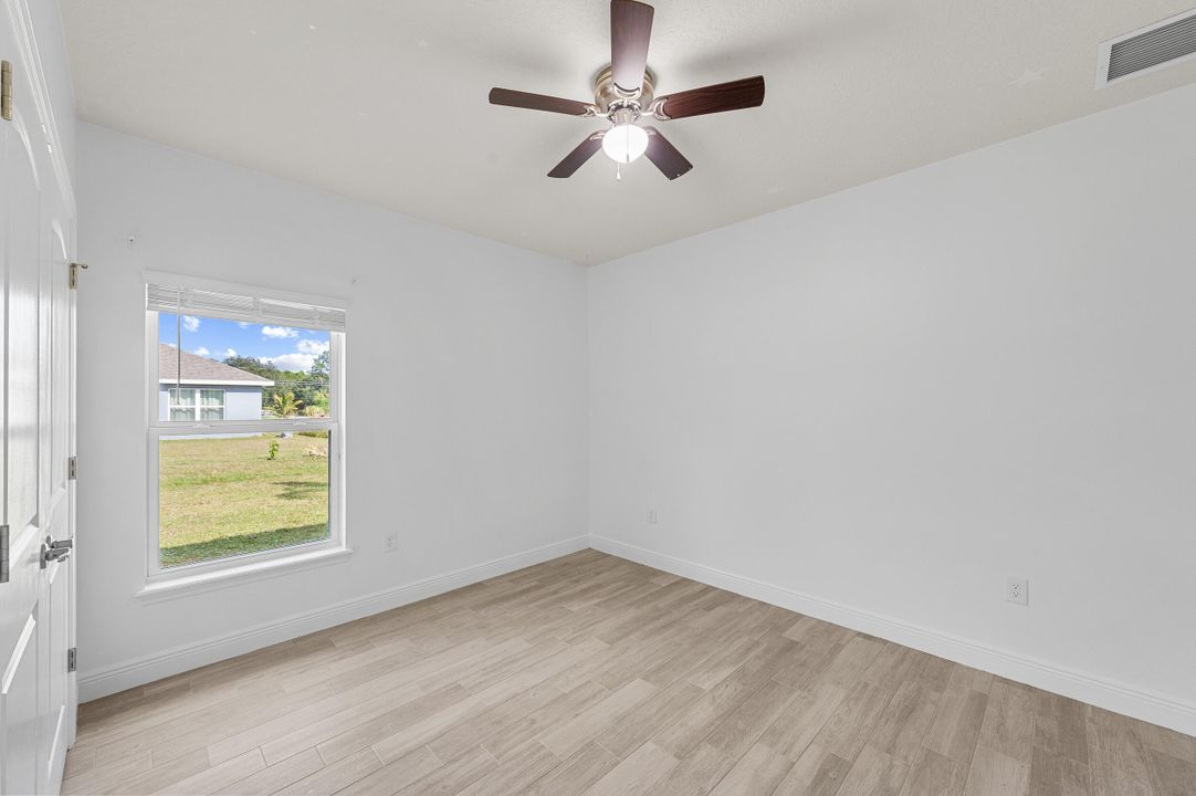 В аренду: $2,450 (4 спален, 3 ванн, 2129 Квадратных фут)