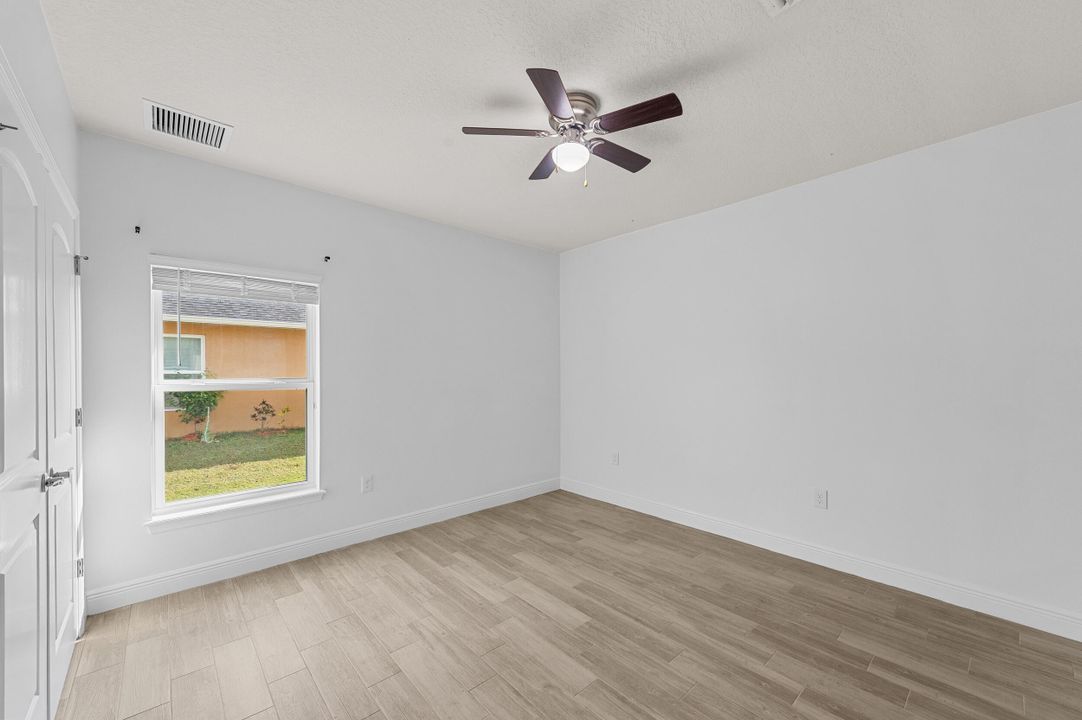 В аренду: $2,450 (4 спален, 3 ванн, 2129 Квадратных фут)