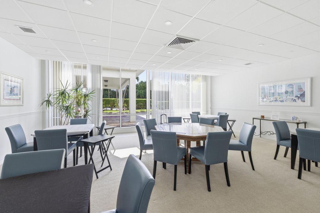 В аренду: $4,500 (2 спален, 2 ванн, 1031 Квадратных фут)