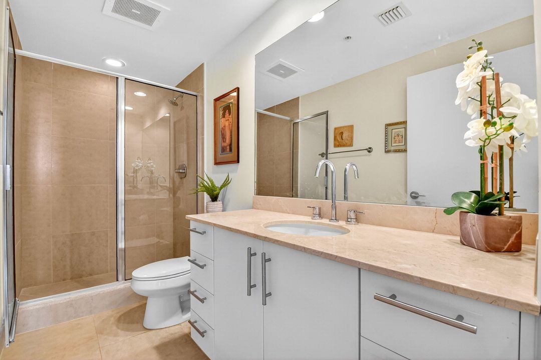 На продажу: $999,000 (2 спален, 2 ванн, 1721 Квадратных фут)