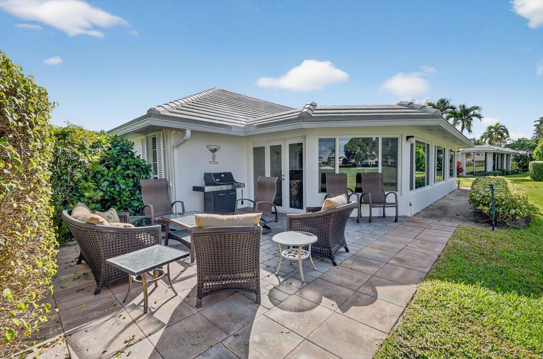 待售: $625,000 (3 贝兹, 2 浴室, 2183 平方英尺)