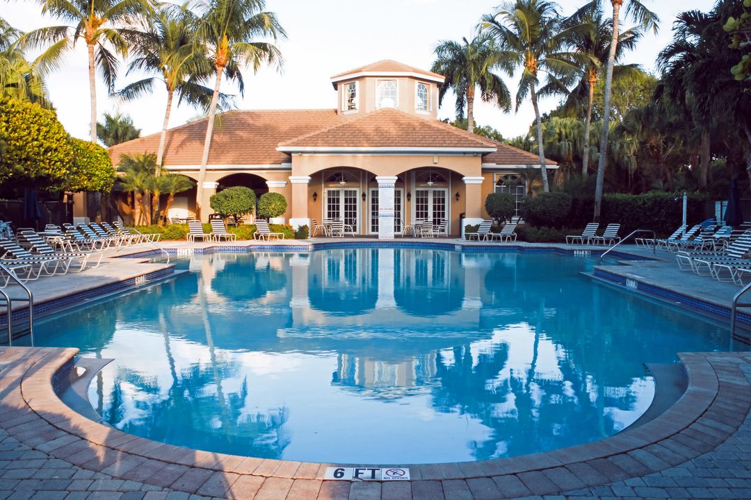 For Sale: $749,900 (4 beds, 3 baths, 3033 Square Feet)