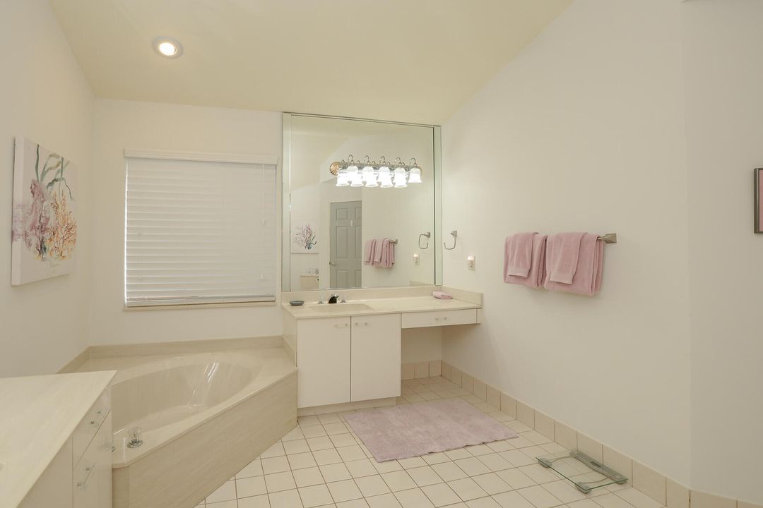 待售: $599,000 (4 贝兹, 3 浴室, 2904 平方英尺)