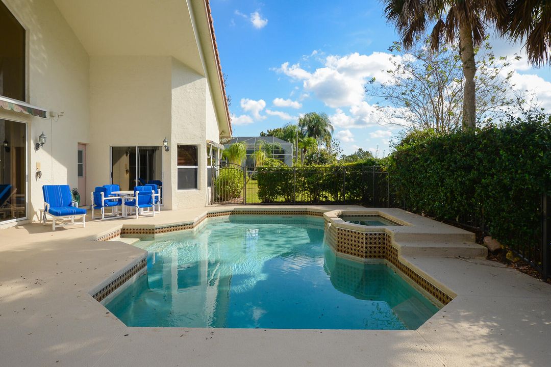 待售: $599,000 (4 贝兹, 3 浴室, 2904 平方英尺)