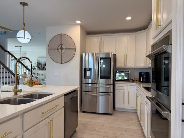 На продажу: $750,000 (4 спален, 3 ванн, 3212 Квадратных фут)