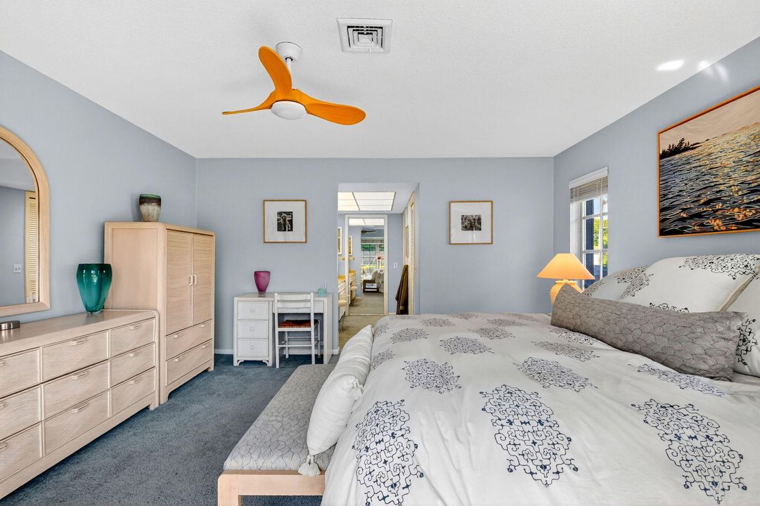 待售: $550,000 (3 贝兹, 2 浴室, 2070 平方英尺)