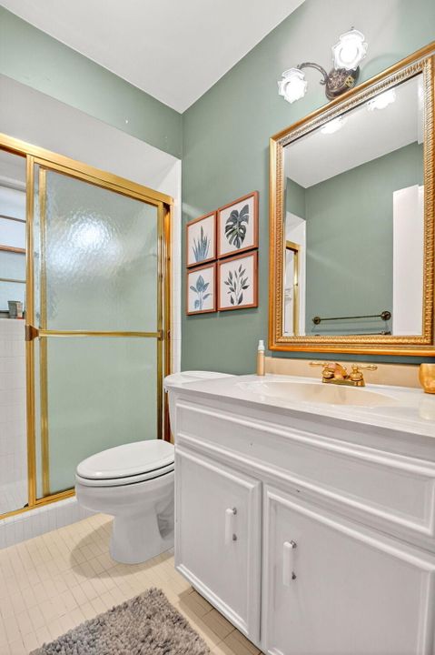 待售: $550,000 (3 贝兹, 2 浴室, 2070 平方英尺)