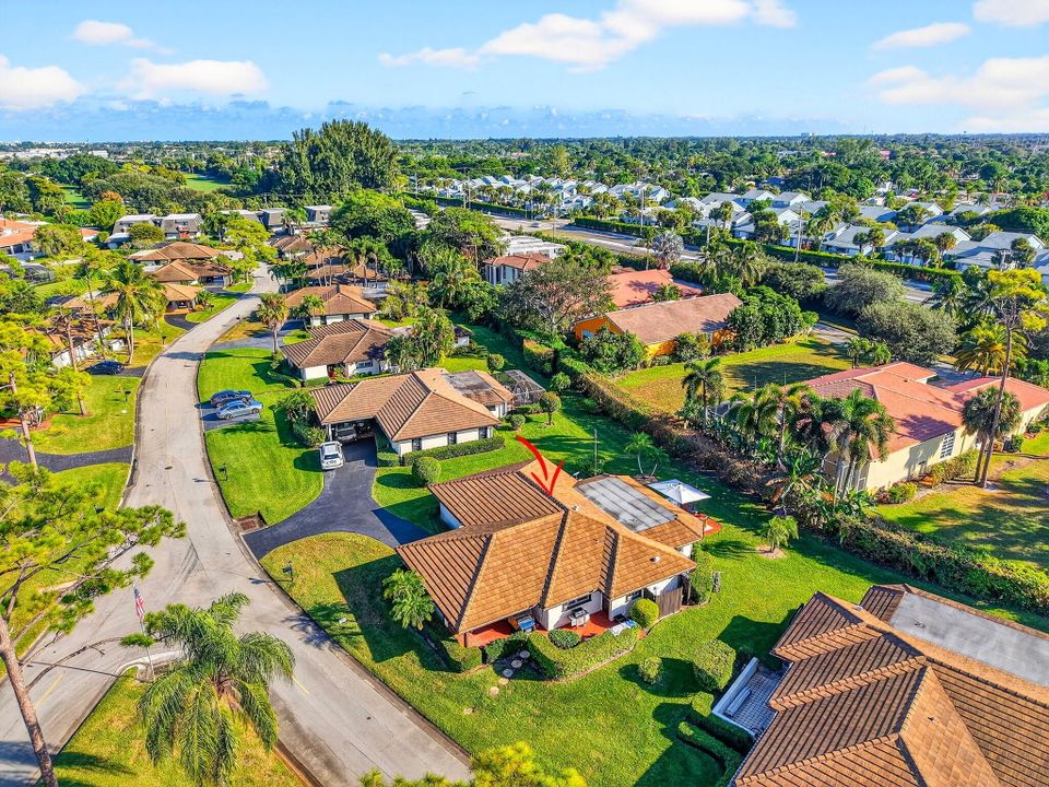 待售: $550,000 (3 贝兹, 2 浴室, 2070 平方英尺)