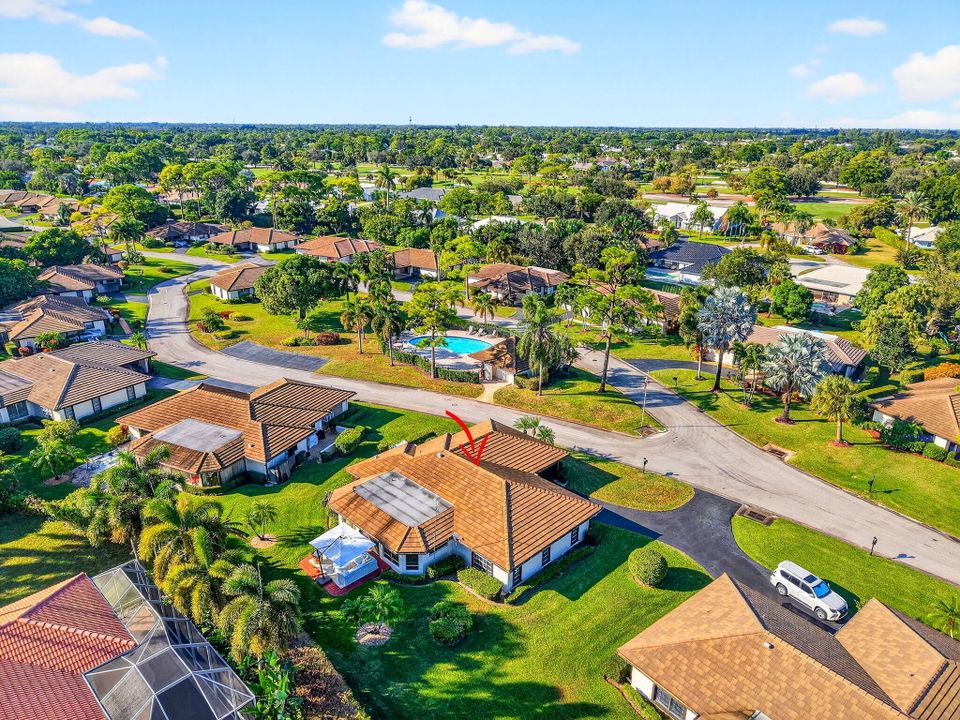 待售: $550,000 (3 贝兹, 2 浴室, 2070 平方英尺)