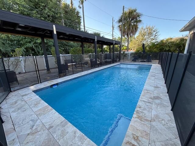 На продажу: $750,000 (4 спален, 3 ванн, 3212 Квадратных фут)