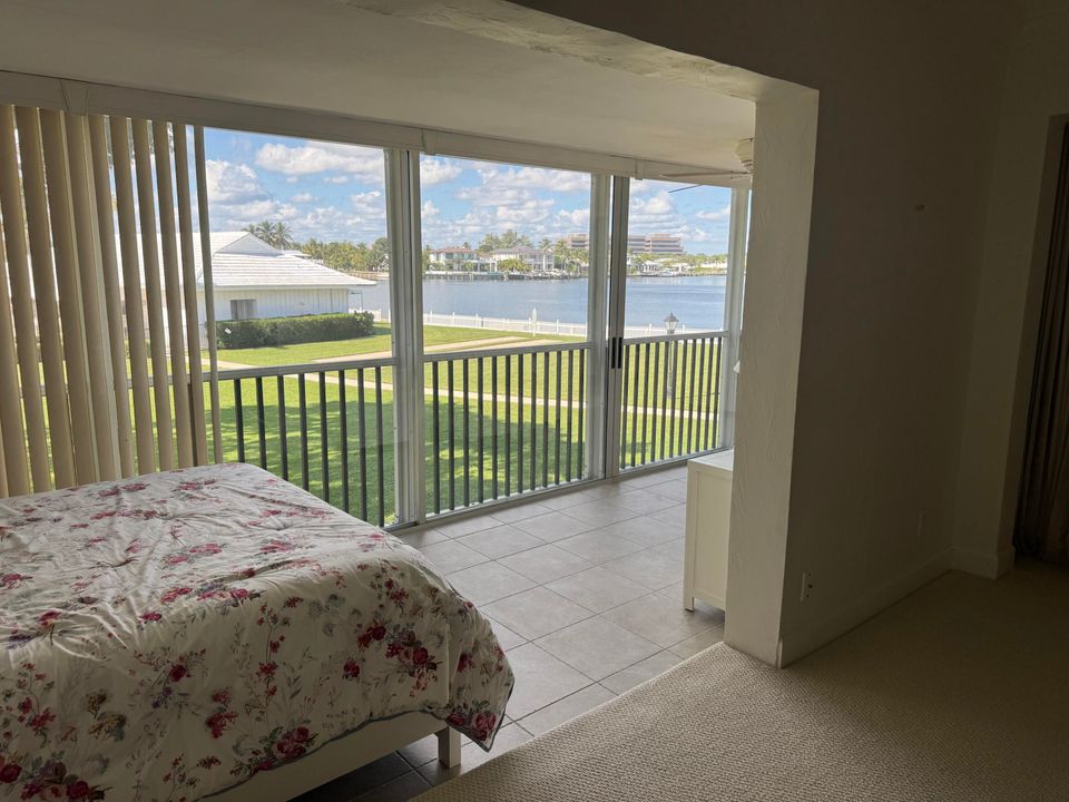 待售: $2,250,000 (3 贝兹, 2 浴室, 1344 平方英尺)