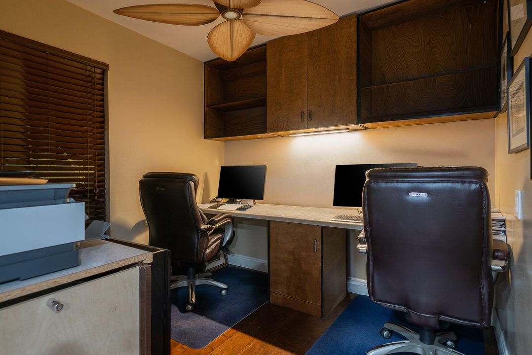 For Sale: $2,200,000 (6 beds, 5 baths, 3965 Square Feet)