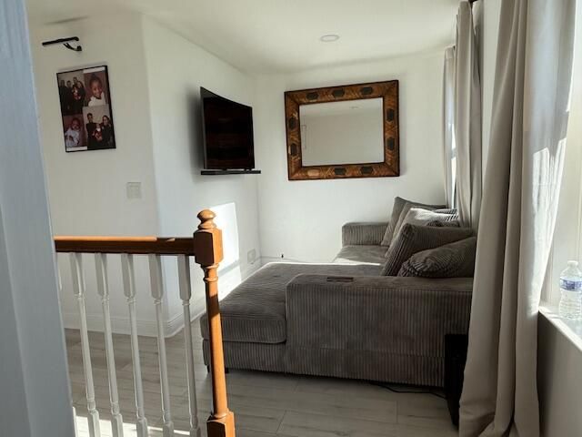 На продажу: $750,000 (4 спален, 3 ванн, 3212 Квадратных фут)