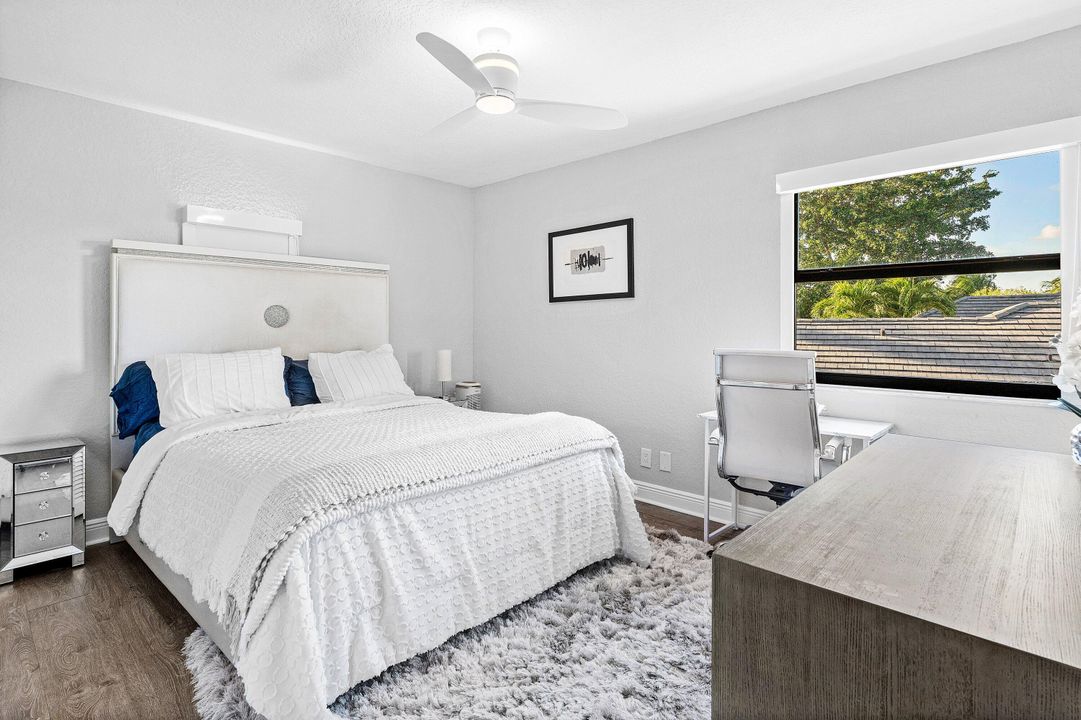 На продажу: $1,399,000 (4 спален, 3 ванн, 3281 Квадратных фут)