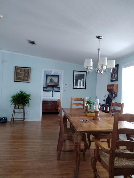 For Sale: $120,000 (3 beds, 2 baths, 1547 Square Feet)