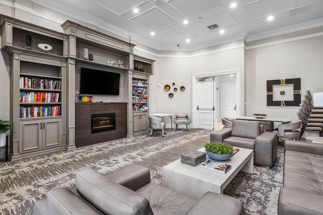 For Sale: $549,000 (4 beds, 2 baths, 2319 Square Feet)