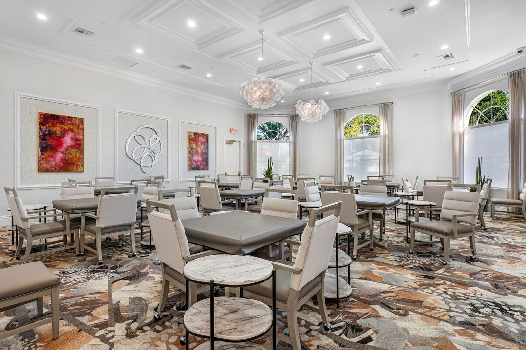 For Sale: $549,000 (4 beds, 2 baths, 2319 Square Feet)