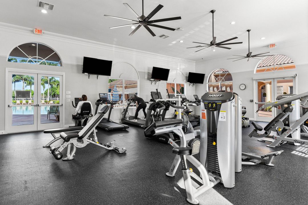 For Sale: $549,000 (4 beds, 2 baths, 2319 Square Feet)