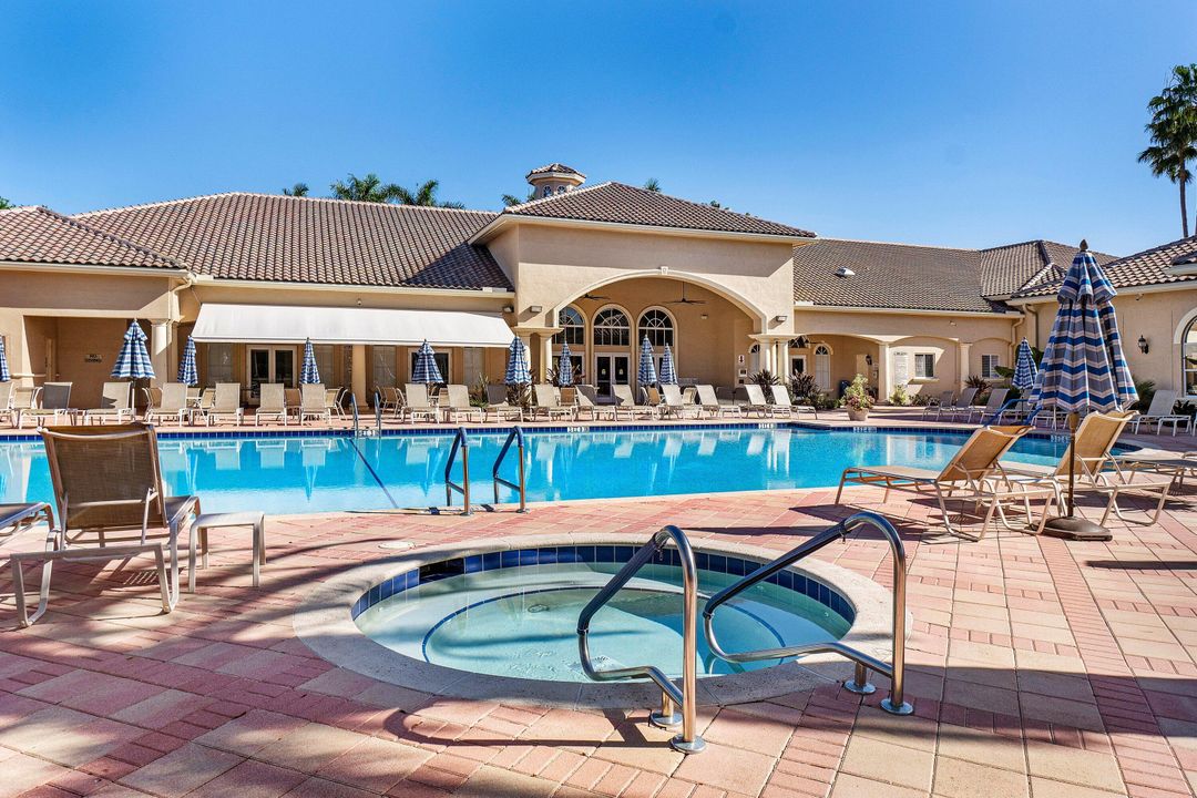 For Sale: $549,000 (4 beds, 2 baths, 2319 Square Feet)