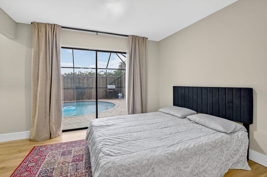 For Sale: $525,000 (3 beds, 3 baths, 1325 Square Feet)