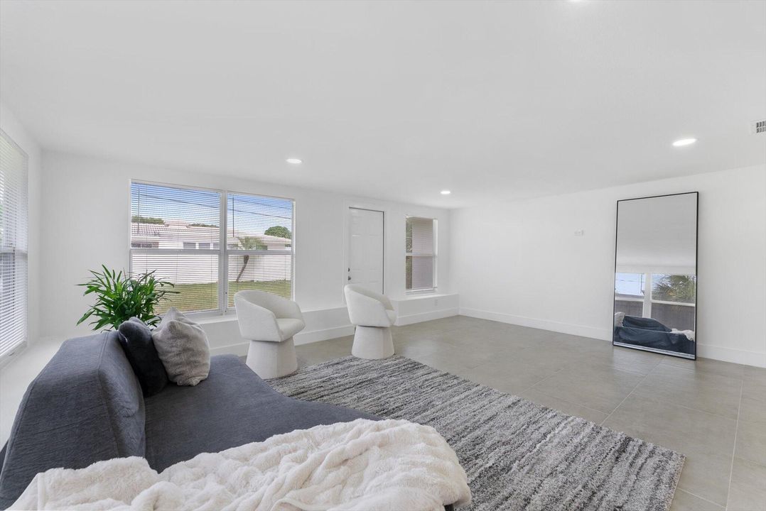 待售: $959,000 (3 贝兹, 2 浴室, 1755 平方英尺)