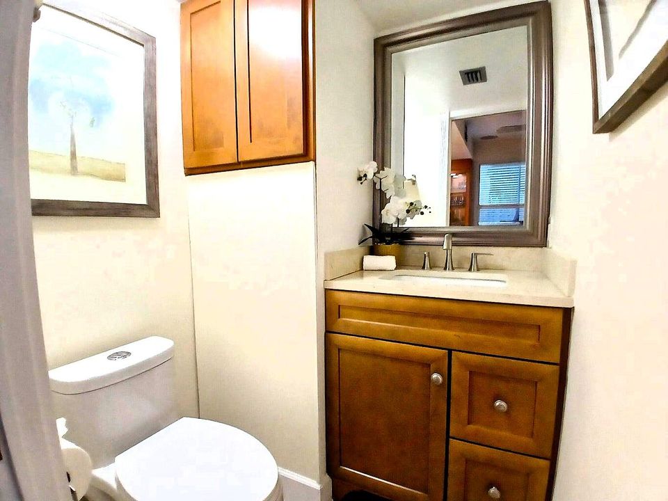 En Venta: $1,350,000 (4 camas, 3 baños, 2286 Pies cuadrados)