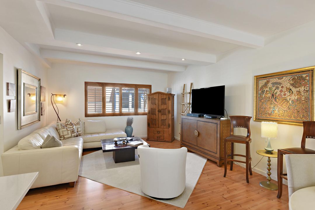 En Renta: $12,000 (3 camas, 3 baños, 1600 Pies cuadrados)