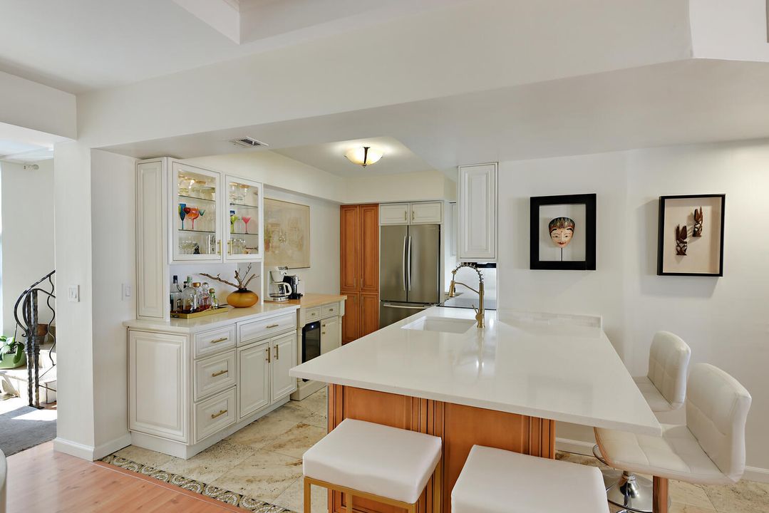 En Renta: $12,000 (3 camas, 3 baños, 1600 Pies cuadrados)