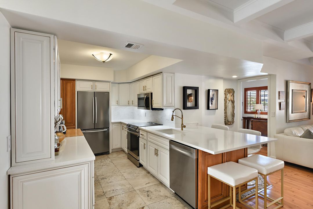 En Renta: $12,000 (3 camas, 3 baños, 1600 Pies cuadrados)