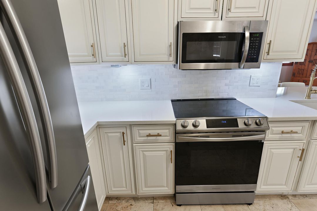 En Renta: $12,000 (3 camas, 3 baños, 1600 Pies cuadrados)