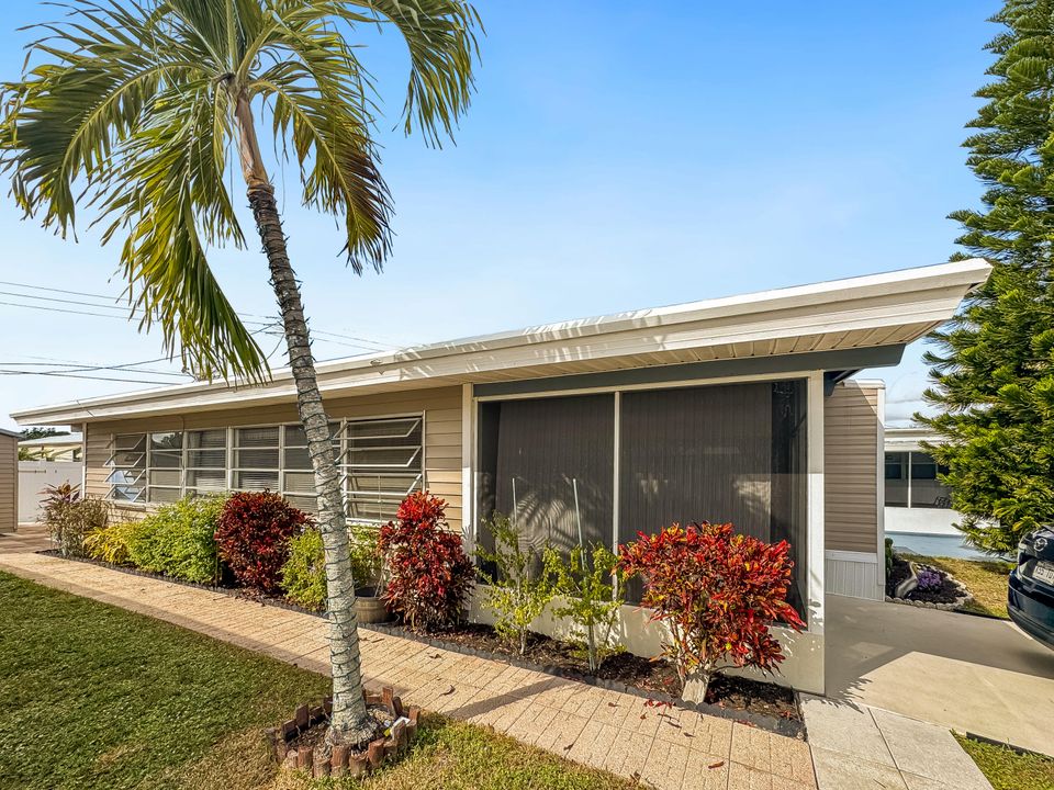 En Venta: $189,000 (2 camas, 2 baños, 790 Pies cuadrados)