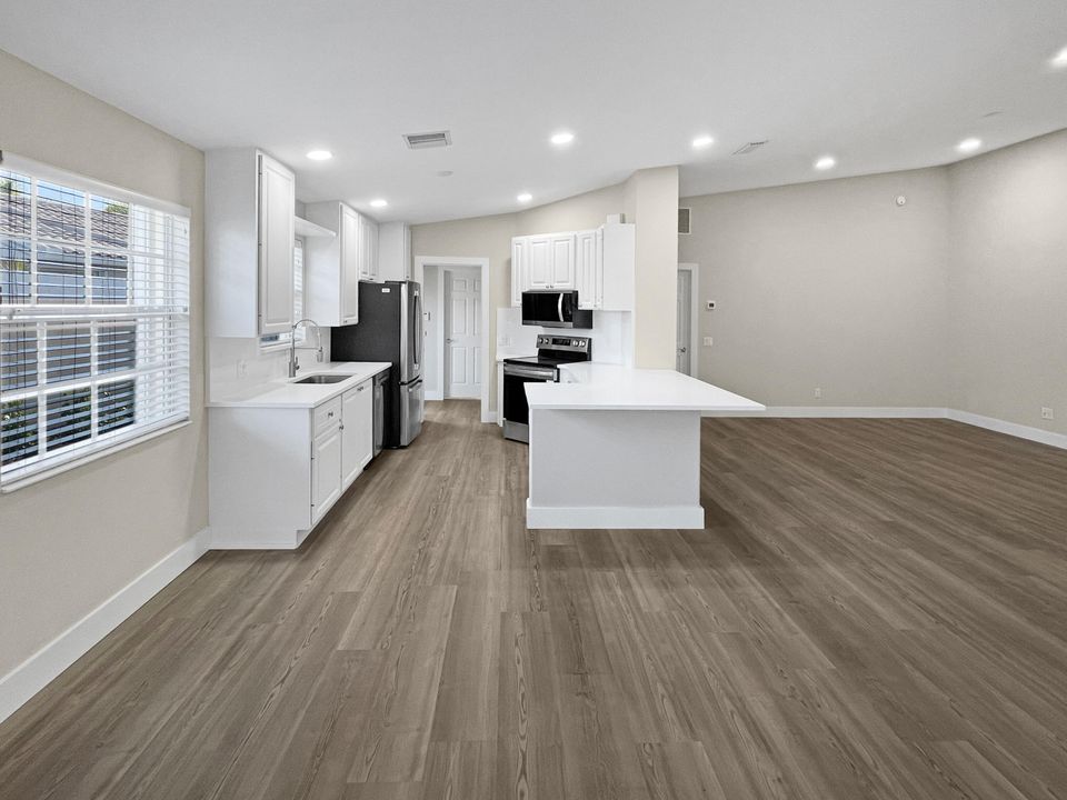 En Venta: $519,000 (2 camas, 2 baños, 1526 Pies cuadrados)