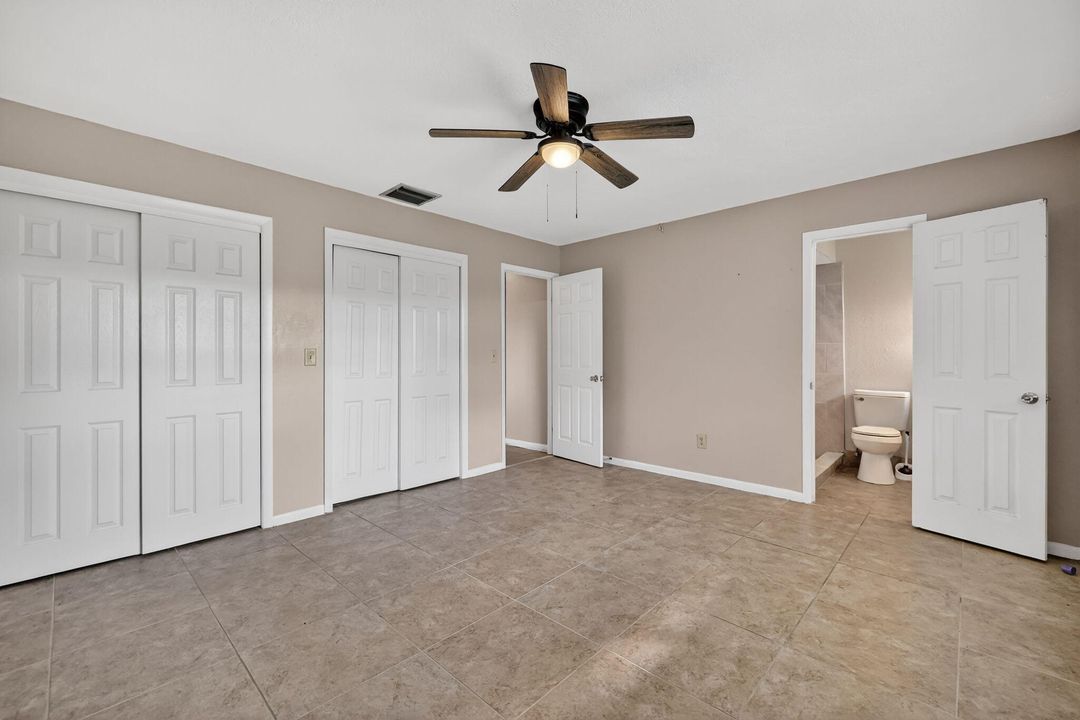 合同活跃: $309,900 (3 贝兹, 2 浴室, 1674 平方英尺)