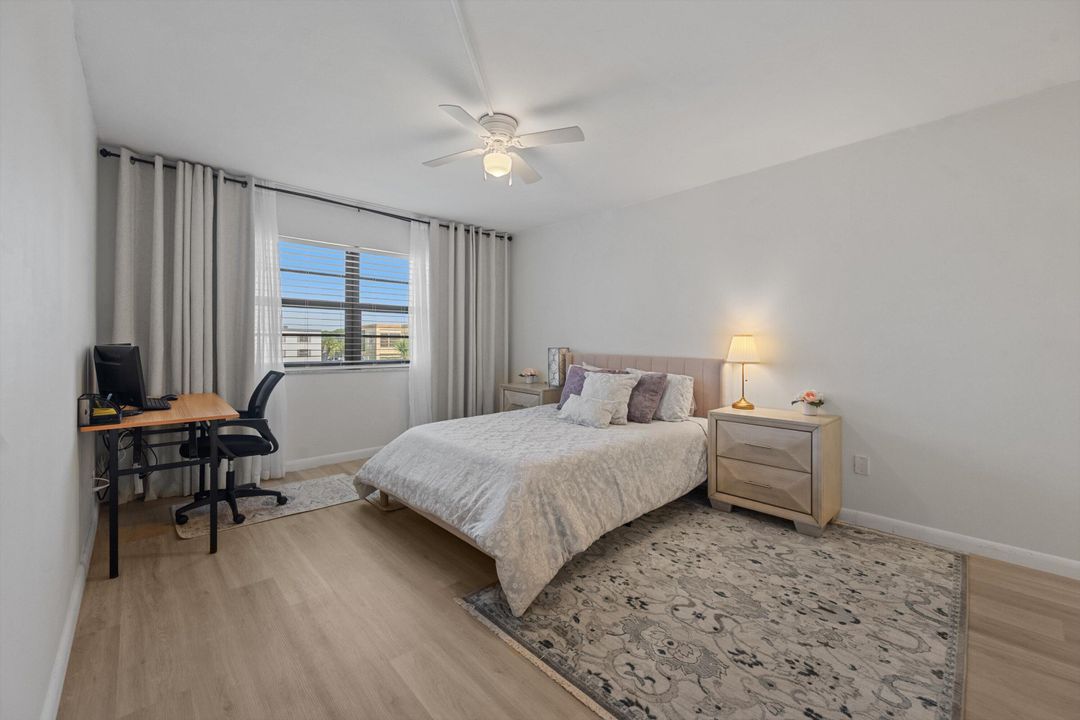 For Rent: $1,850 (1 beds, 1 baths, 741 Square Feet)