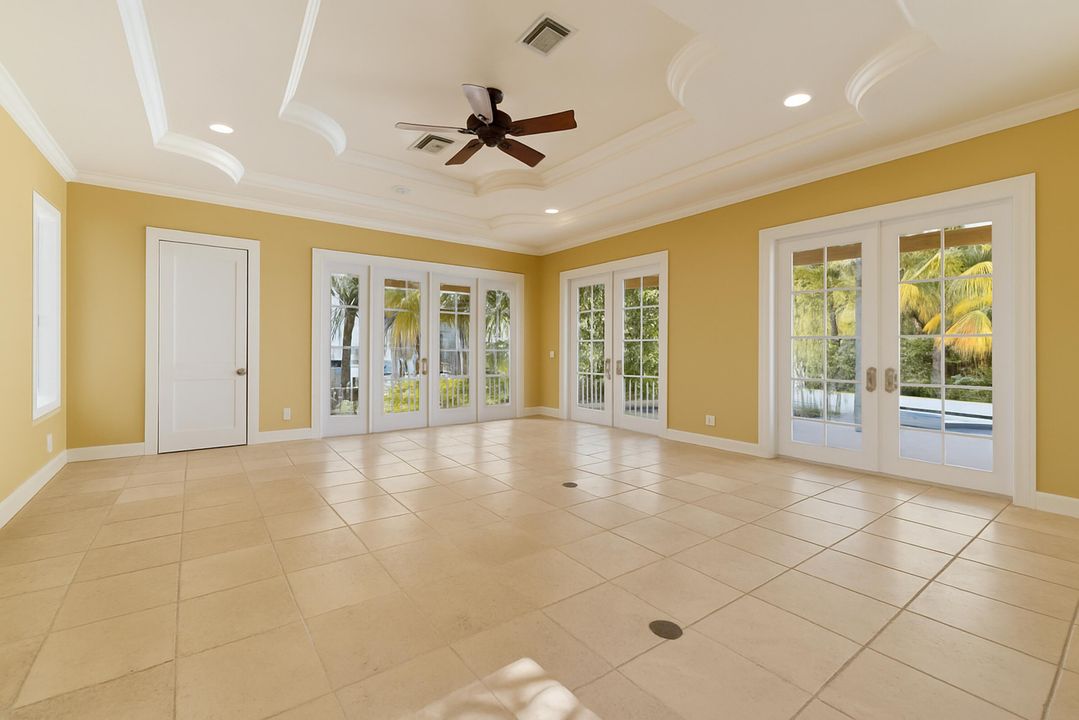 Active With Contract: $5,350,000 (3 beds, 4 baths, 5157 Square Feet)