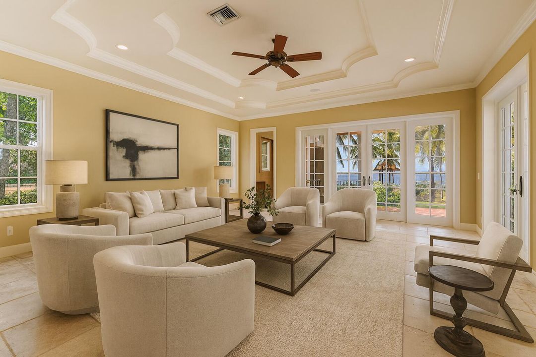 Active With Contract: $5,350,000 (3 beds, 4 baths, 5157 Square Feet)