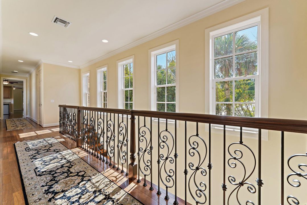 Active With Contract: $5,350,000 (3 beds, 4 baths, 5157 Square Feet)