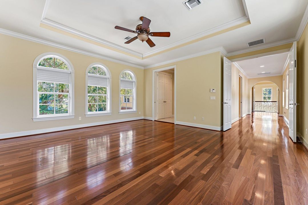 Active With Contract: $5,350,000 (3 beds, 4 baths, 5157 Square Feet)